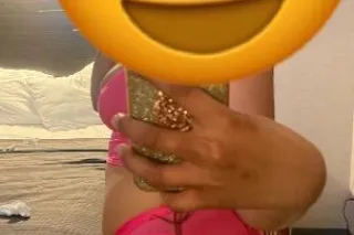 prettiest creamer 😘😩 2 girls specials - Image 4